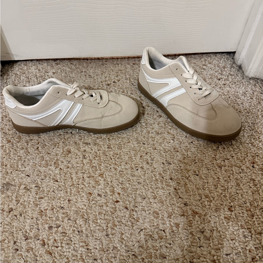Women's Beige Sneakers with White Accents